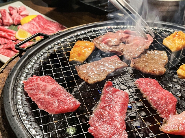 焼肉屋 イメージ