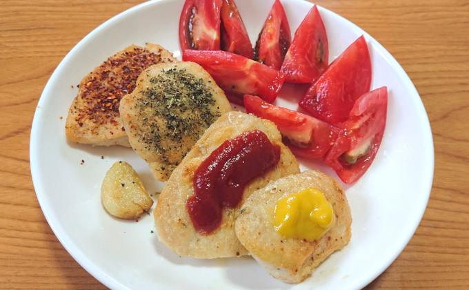 鶏むね肉のソテー ピザーラ風味 完成