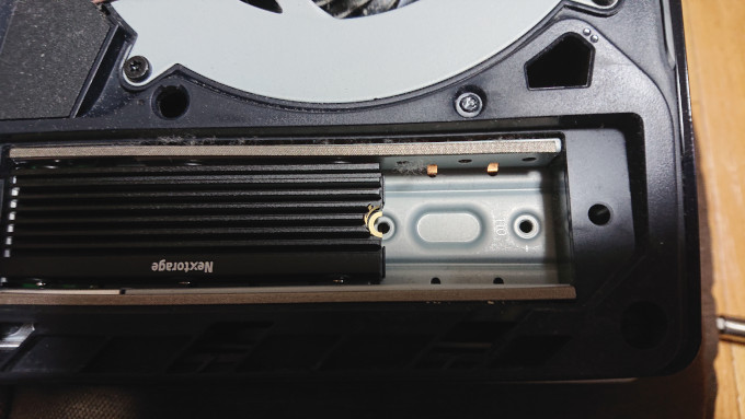プレステ5 増設スロットに刺されたSSD