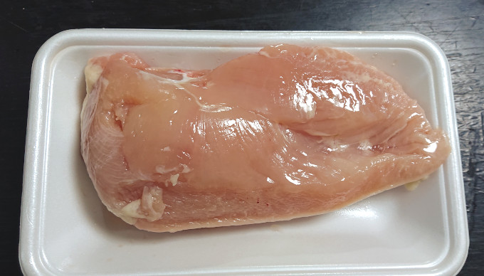 鶏むね肉 約350g