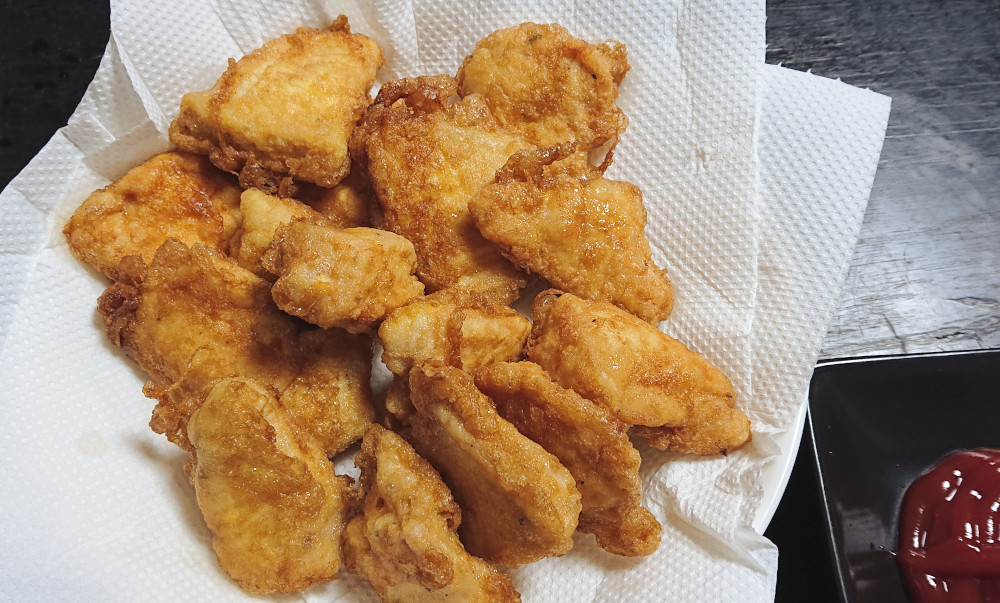 鶏むね肉のナゲット風ピカタ