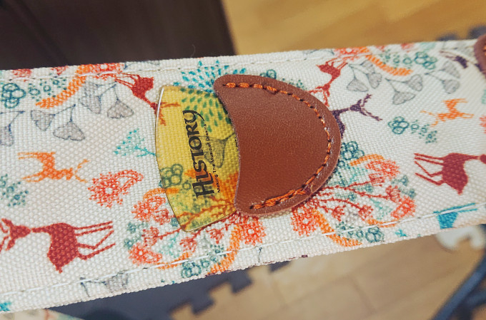 Moritone ギターストラップ　ピック入れの合皮レザー