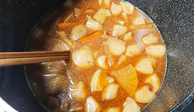 お肉が入る前のお汁　出来上がり